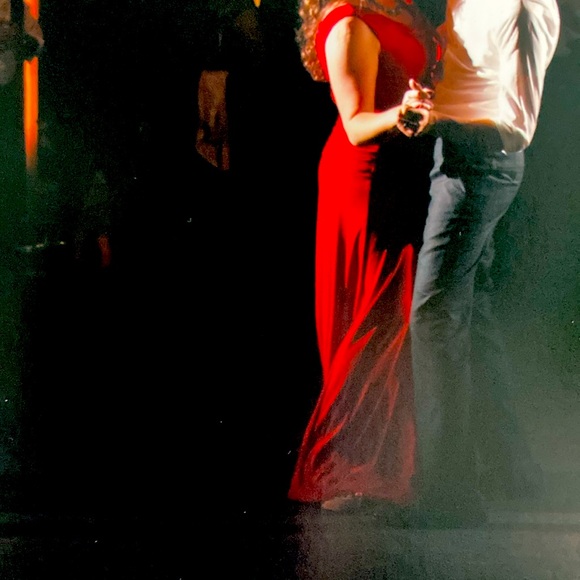 Red floor length evening gown. Great for weddings and galas. - Picture 7 of 11